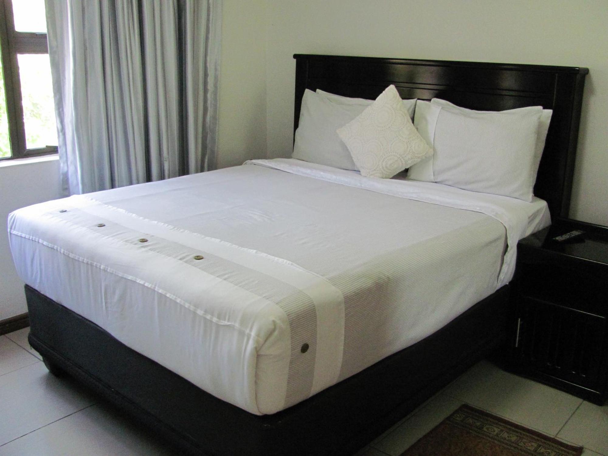 Upper Room Guest House Francistown Ngoại thất bức ảnh