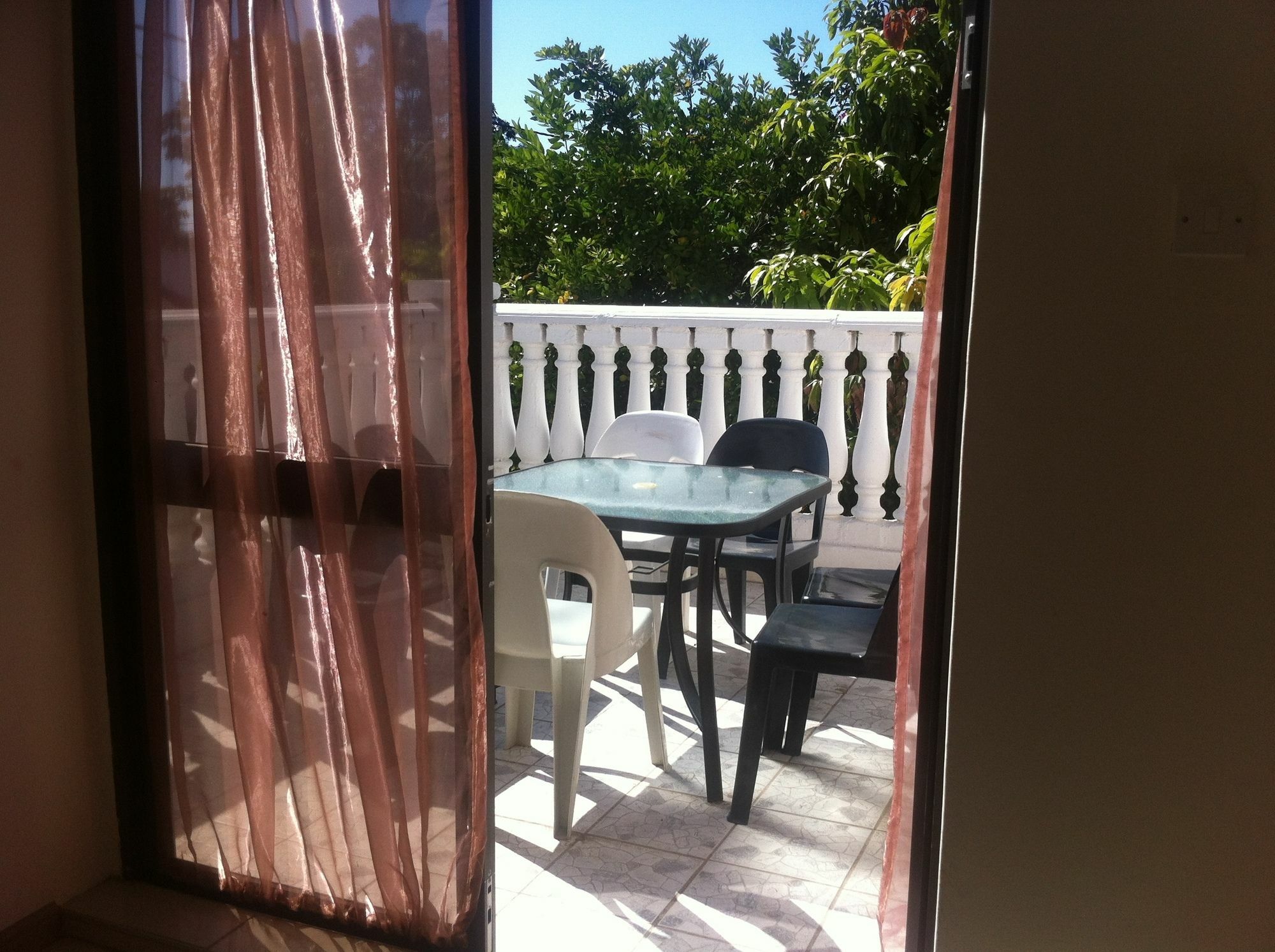 Upper Room Guest House Francistown Ngoại thất bức ảnh