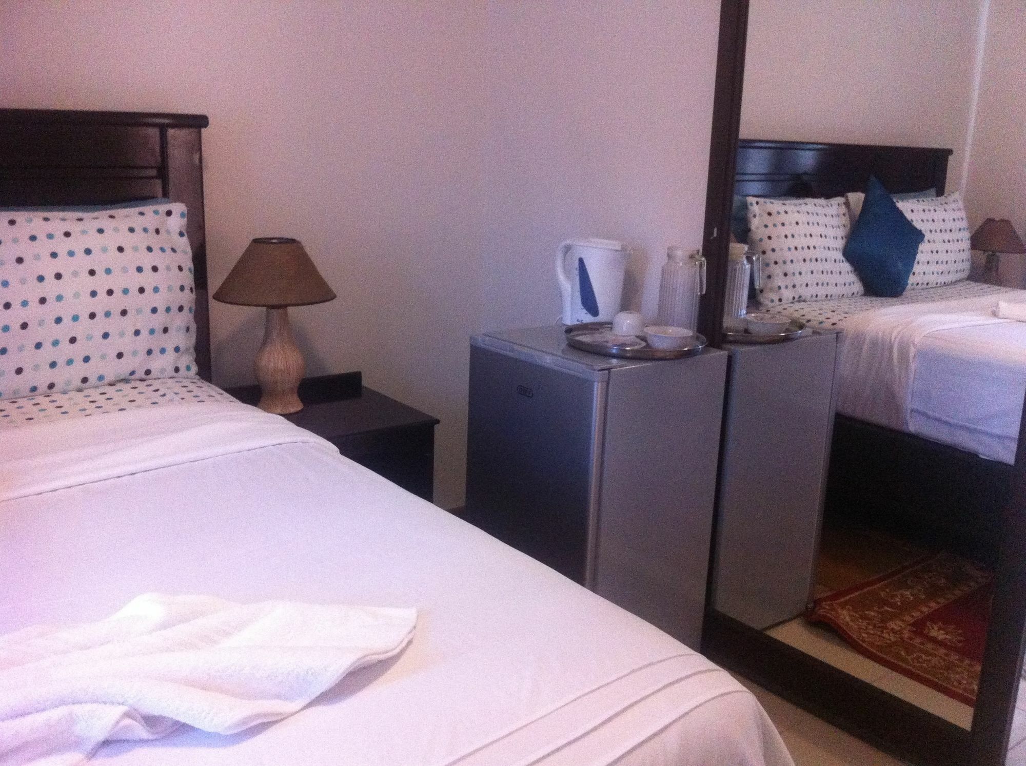 Upper Room Guest House Francistown Ngoại thất bức ảnh