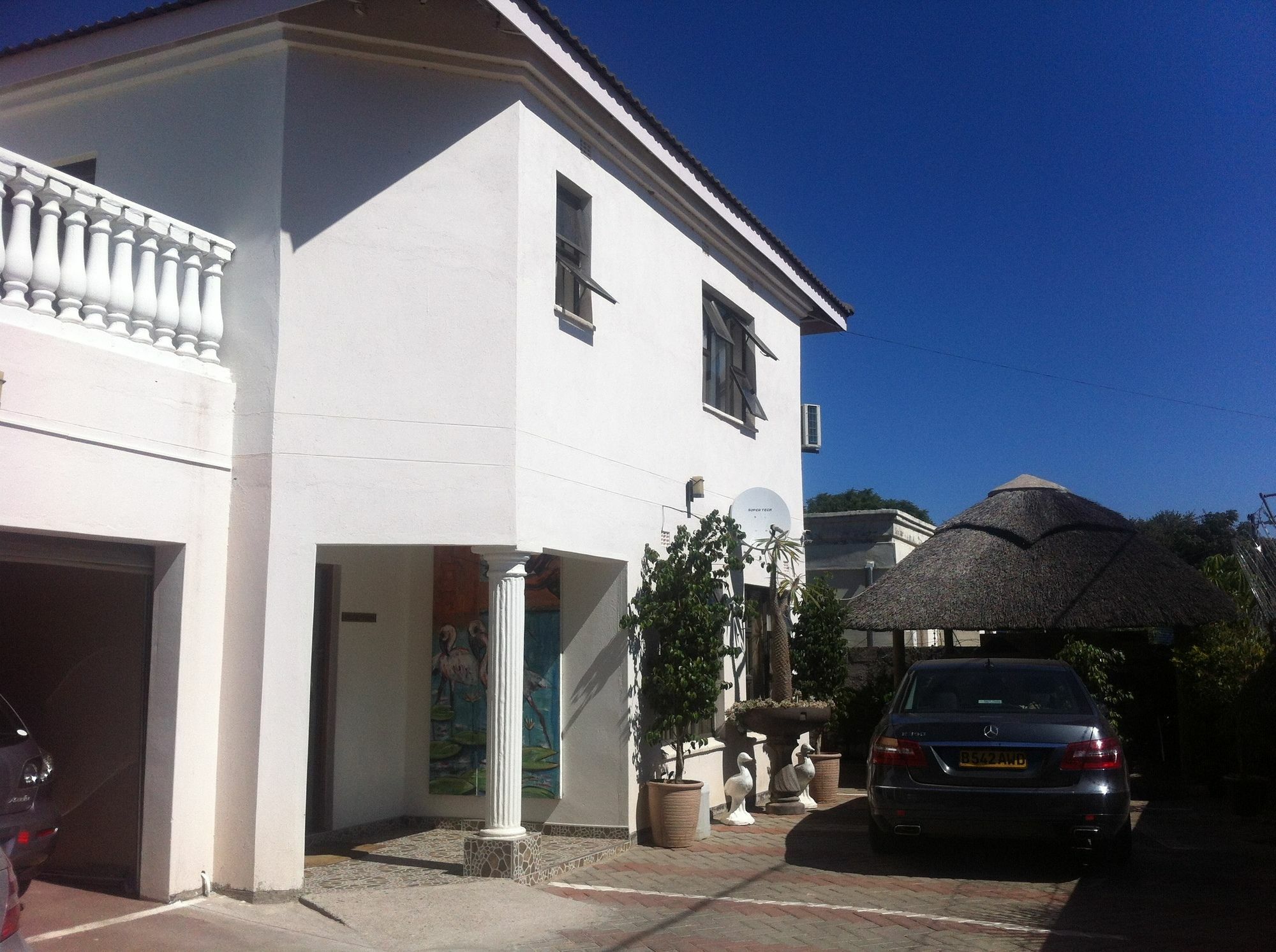 Upper Room Guest House Francistown Ngoại thất bức ảnh